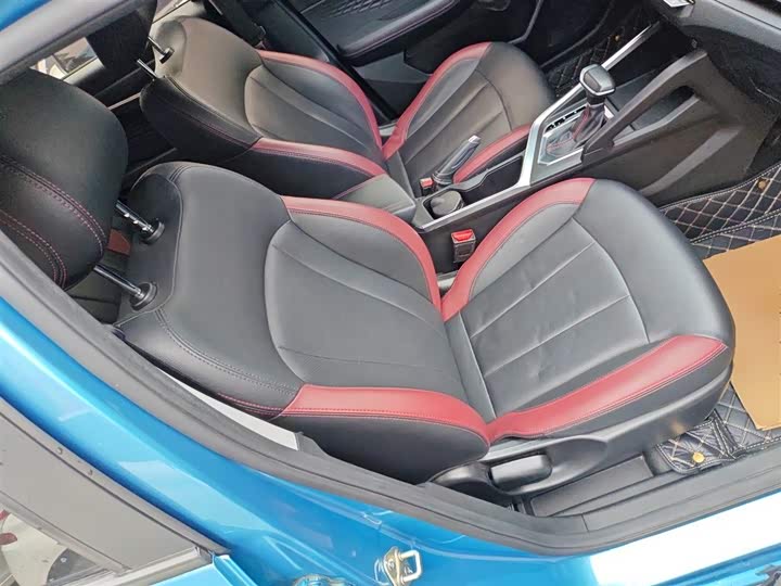 Geely Vision X3 2021 2021款 PRO 1.5L CVT尊贵型