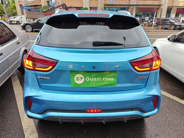 Geely Vision X3 2021 2021款 PRO 1.5L CVT尊贵型