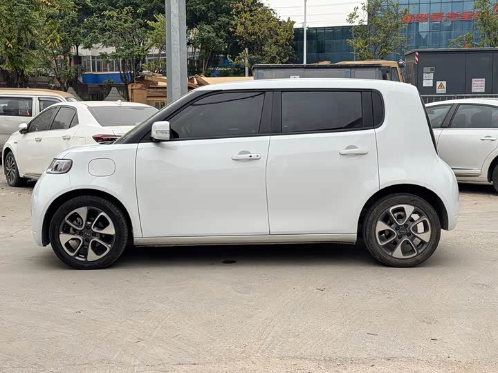 Ora White Cat 2022 2022款 升级版 305km 豪华型 三元锂