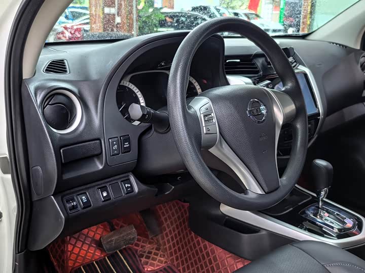 Nissan Terra 2020 2020款 2.5L XL Upper 自动两驱豪华版