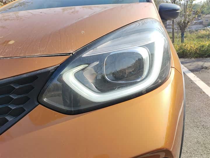 Honda Life 2021 2021款 1.5L CVT CRO-SS灵趣版