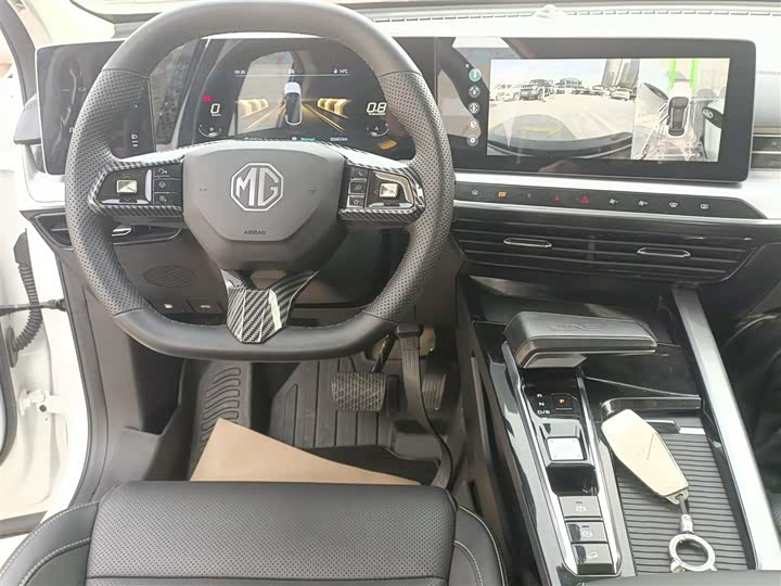 MG Motor One 2022 2022款 α-数智运动系列 1.5T 初创版