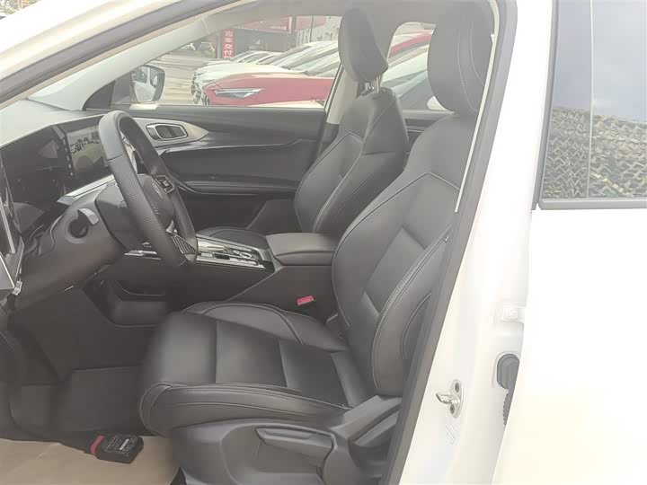 MG Motor One 2022 2022款 α-数智运动系列 1.5T 初创版