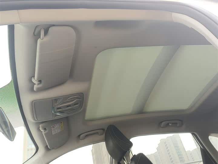 MG Motor One 2022 2022款 α-数智运动系列 1.5T 初创版