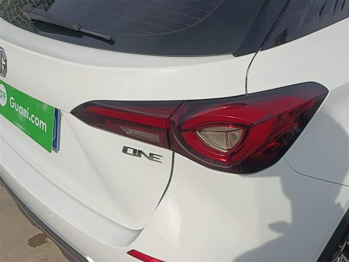 MG Motor One 2022 2022款 α-数智运动系列 1.5T 初创版