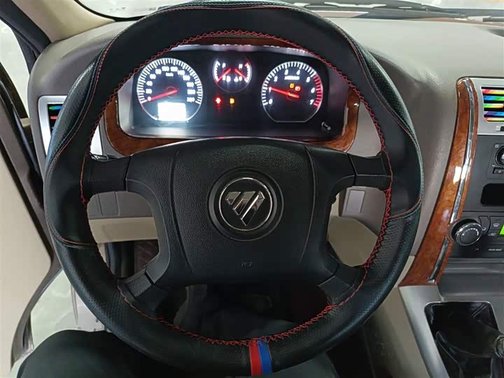 Foton G5 2023 2023款 2.0L汽油商运版客车7/9座1TZS