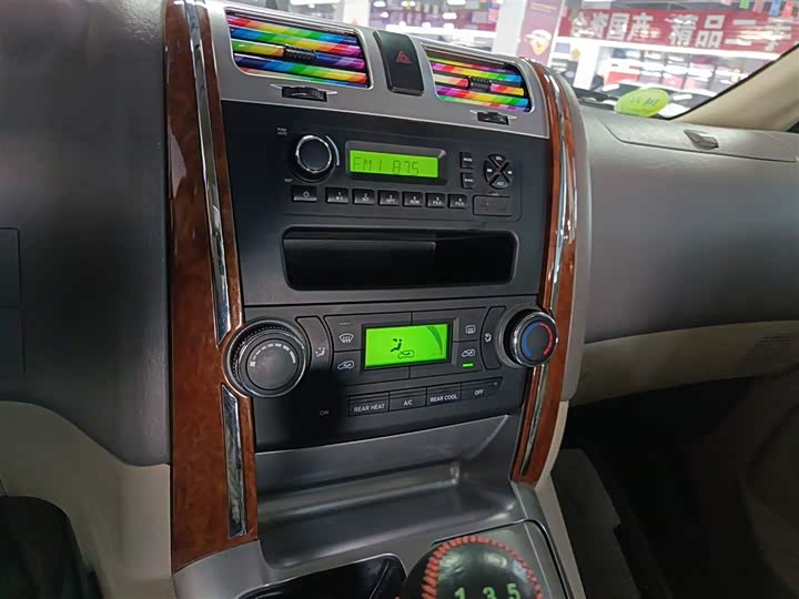 Foton G5 2023 2023款 2.0L汽油商运版客车7/9座1TZS