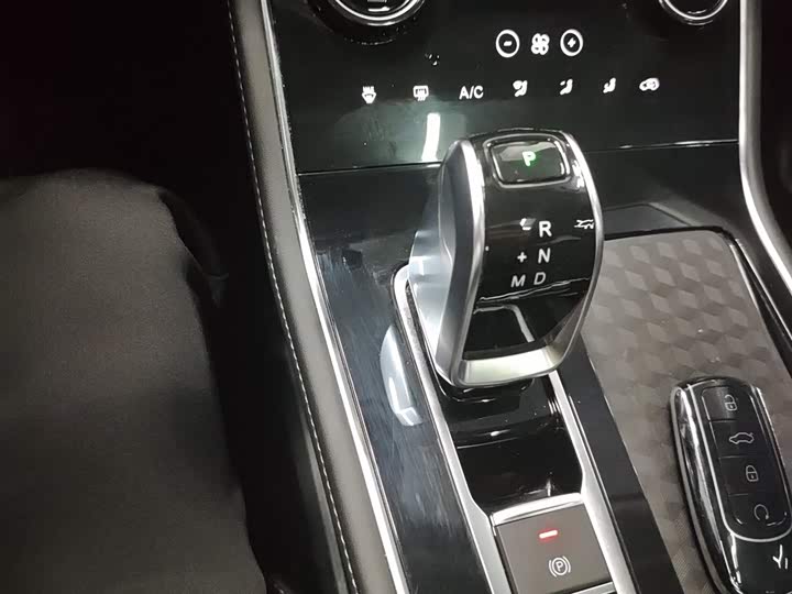 Chery Tiggo 8 2024 2024款 230TCI 自动新潮版 5座