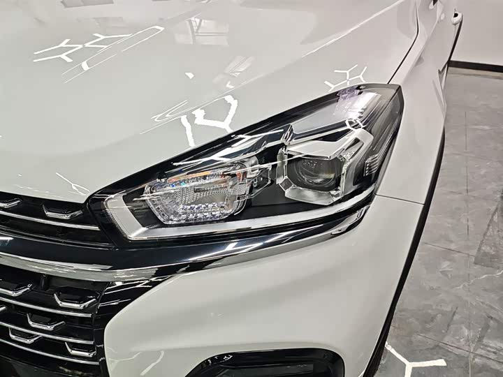 Chery Tiggo 8 2024 2024款 230TCI 自动新潮版 5座