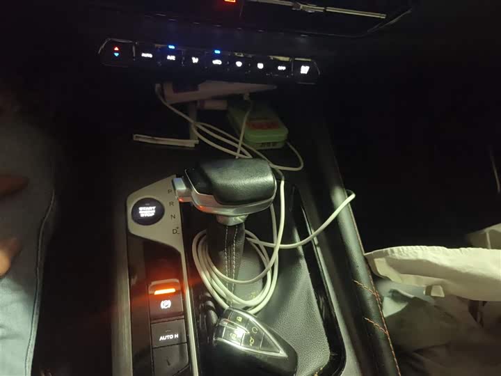 Changan Oshan X7 Plus 2022 2022款 1.5T 蓝鲸版自动尊贵型