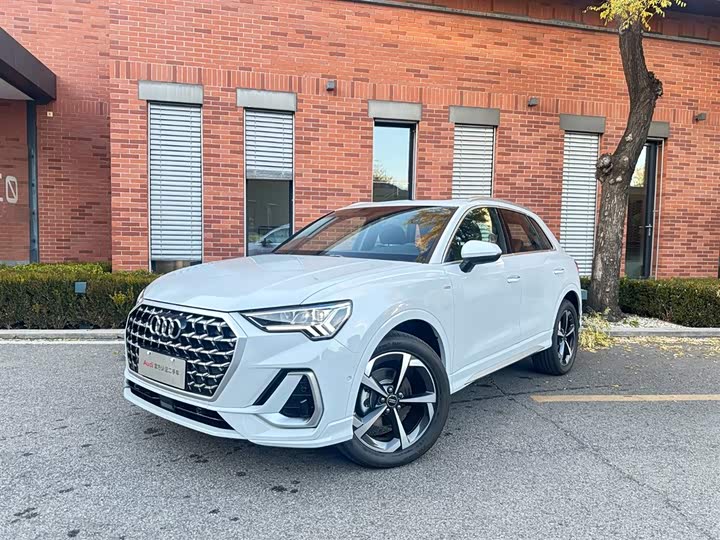 Audi Q3 2024 2024款 35 TFSI 时尚动感型