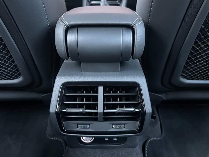 Audi Q3 2024 2024款 35 TFSI 时尚动感型