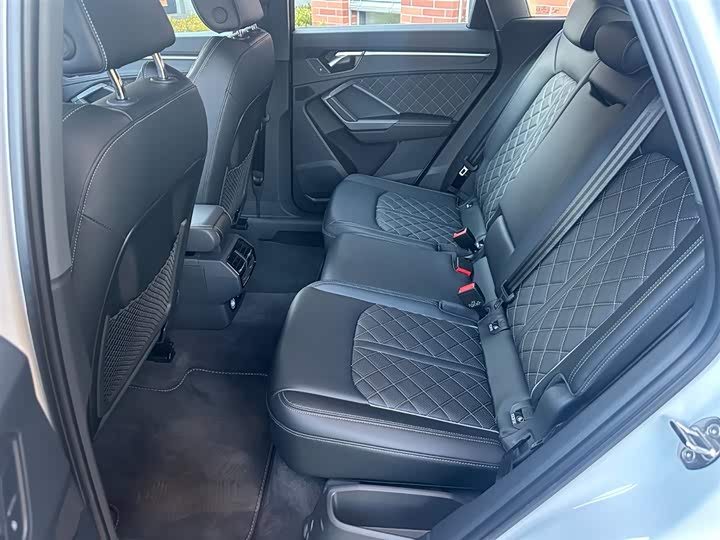 Audi Q3 2024 2024款 35 TFSI 时尚动感型