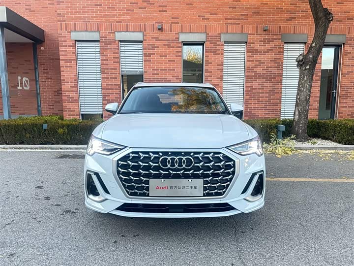 Audi Q3 2024 2024款 35 TFSI 时尚动感型