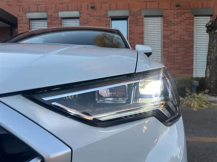 Audi Q3 2024 2024款 35 TFSI 时尚动感型