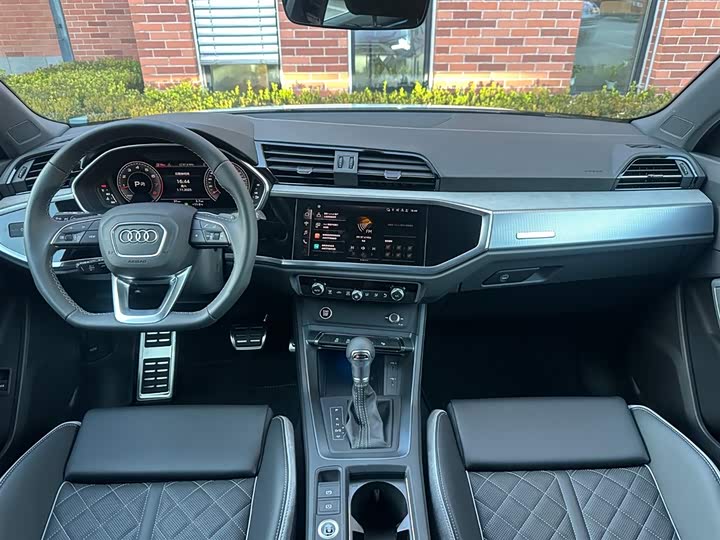 Audi Q3 2024 2024款 35 TFSI 时尚动感型