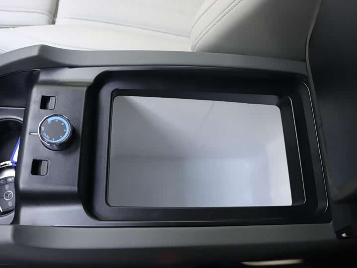 Mercedes-Benz V-Class 2024 2024款 V 300 L 长轴距尊贵版