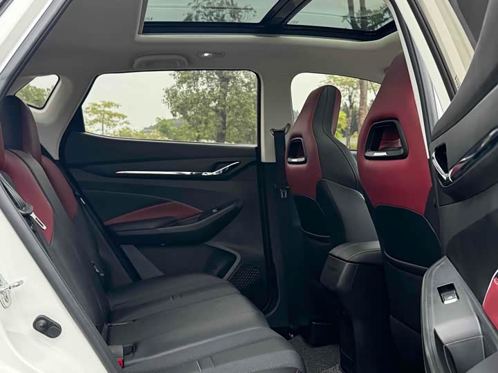 Changan Oshan X5 2022 2022款 运动版 1.5T DCT飓风音速