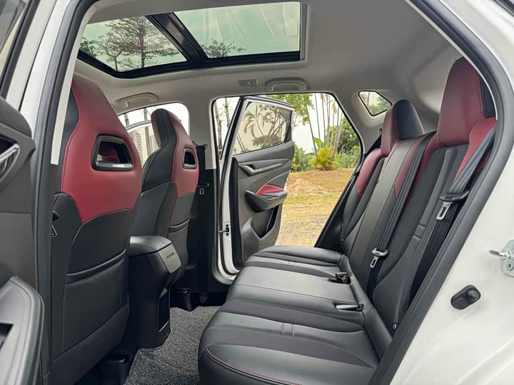 Changan Oshan X5 2022 2022款 运动版 1.5T DCT飓风音速