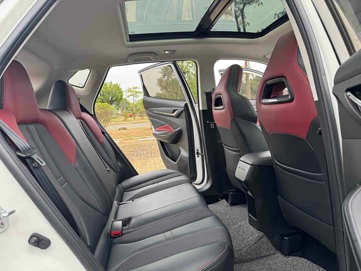 Changan Oshan X5 2022 2022款 运动版 1.5T DCT飓风音速