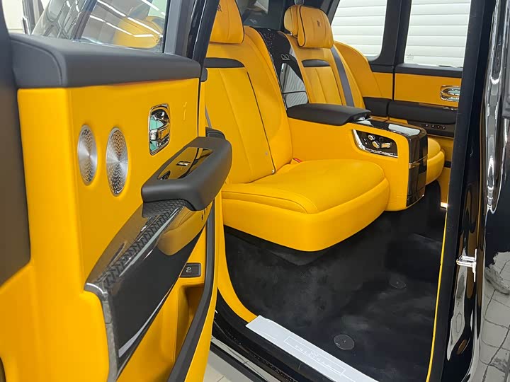 Rolls-Royce Cullinan 2024 2024款 Black Badge