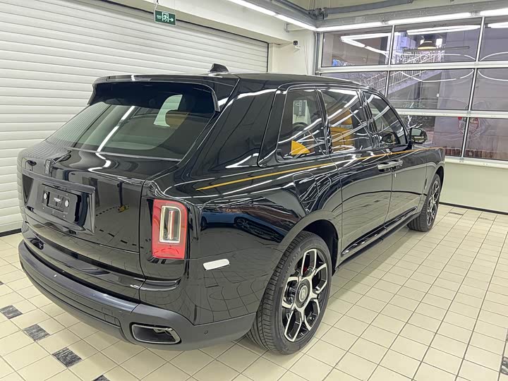 Rolls-Royce Cullinan 2024 2024款 Black Badge