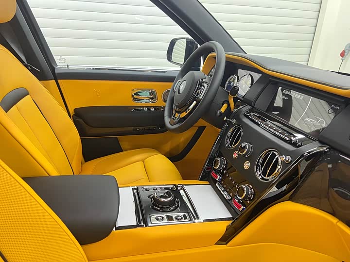 Rolls-Royce Cullinan 2024 2024款 Black Badge