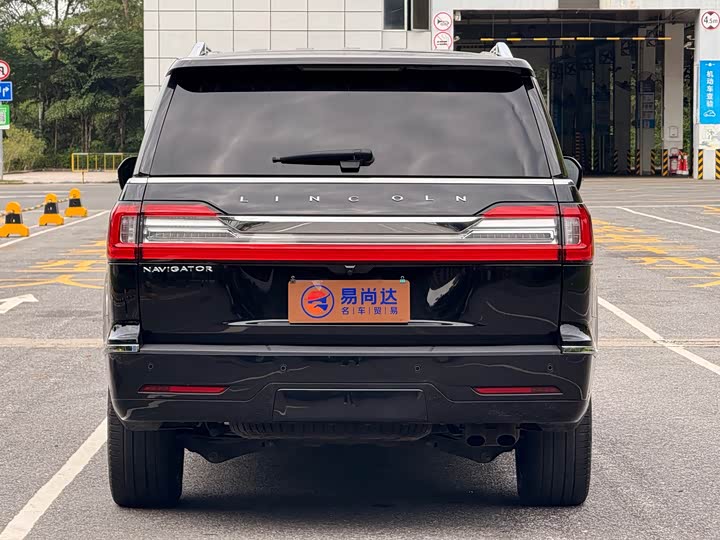 Lincoln Navigator 2022 2022款 3.5T 尊耀版