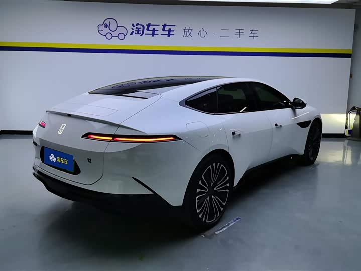 Avatr 12 2025 2025款 Ultra增程版