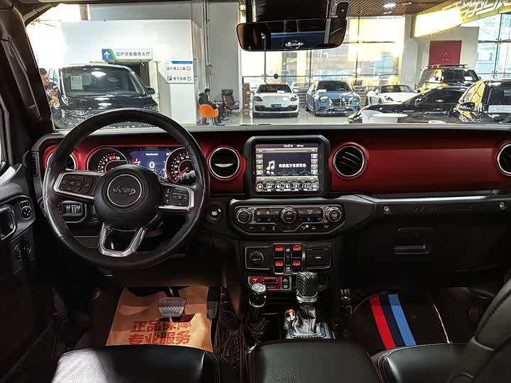 Jeep Wrangler 2022 2022款 2.0T 高地丛林绿限量版