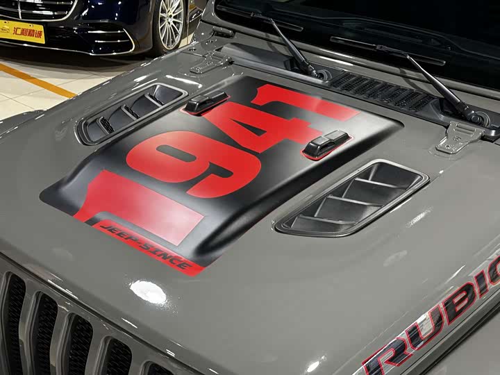 Jeep Wrangler 2022 2022款 2.0T 高地丛林绿限量版