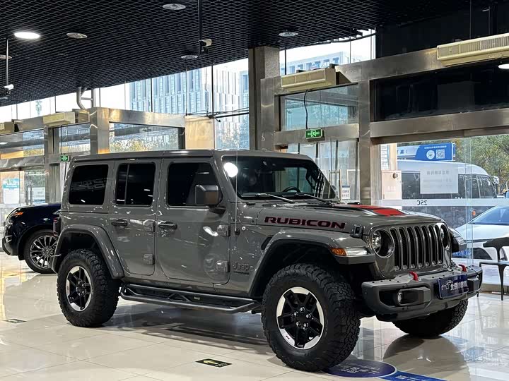 Jeep Wrangler 2022 2022款 2.0T 高地丛林绿限量版