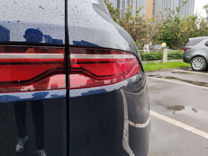 Jaguar F-Pace 2024 2024款 P250 R-Dynamic SE