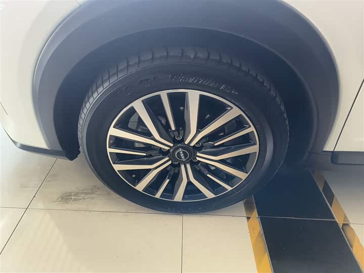 Nissan Kicks 2023 2023款 劲情版 1.5L 淋漓「劲」致 豪华版