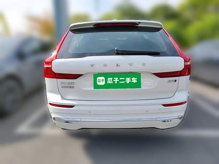 Volvo XC60 2025 2025款 B5 四驱智远豪华版