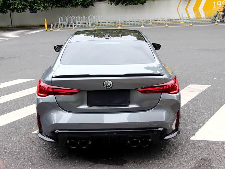 BMW M4 2024 2024款 M4双门轿跑车 M xDrive 雷霆版