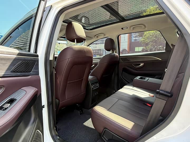 Jetour X90 Plus 2023 2023款 1.6TD DCT平层 5座