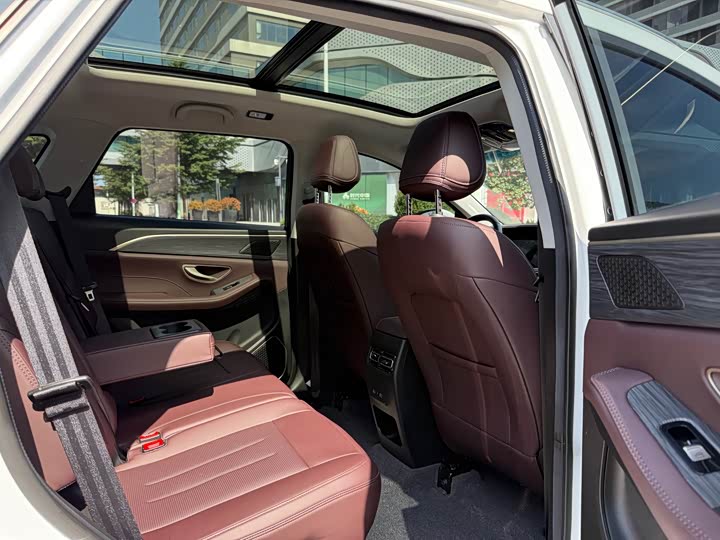 Jetour X90 Plus 2023 2023款 1.6TD DCT平层 5座