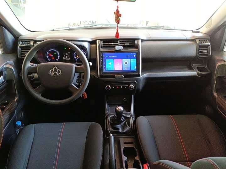 Changan Oshan X70A 2020 2020款 1.5L 手动基本型