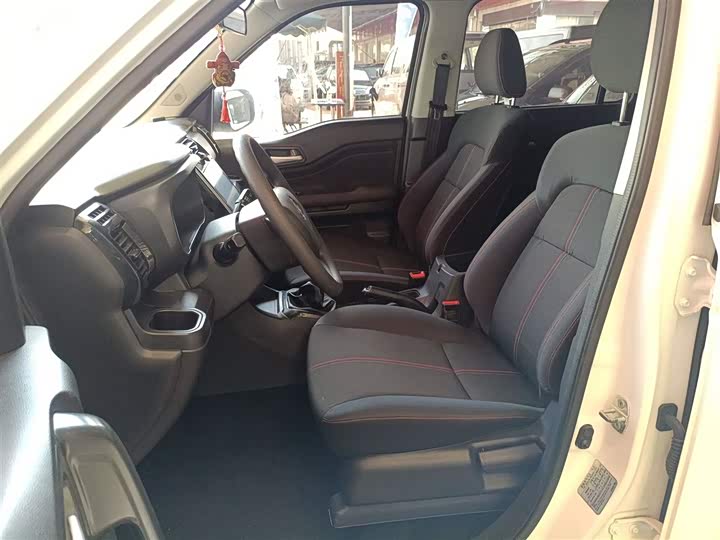 Changan Oshan X70A 2020 2020款 1.5L 手动基本型