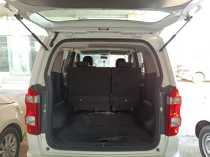 Changan Oshan X70A 2020 2020款 1.5L 手动基本型