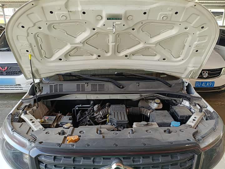 Changan Oshan X70A 2020 2020款 1.5L 手动基本型