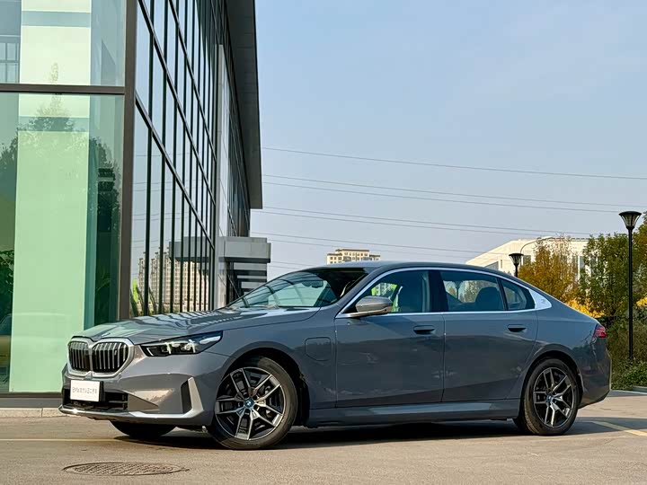 BMW i5 2024 2024款 eDrive 35L 尊享型 豪华套装