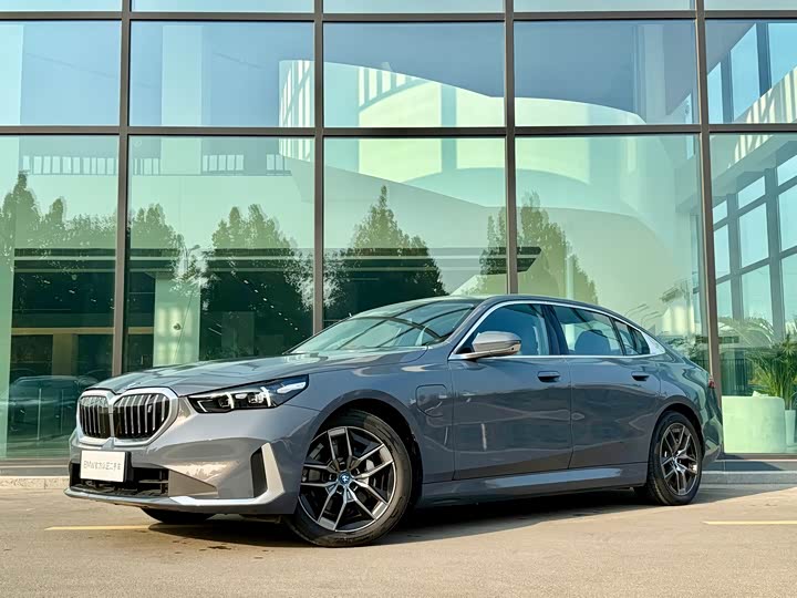 BMW i5 2024 2024款 eDrive 35L 尊享型 豪华套装