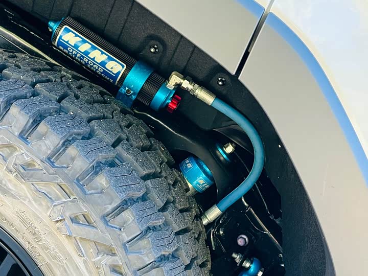 Toyota Prado 2024 2024款 2.4T 悍野WX版 6座