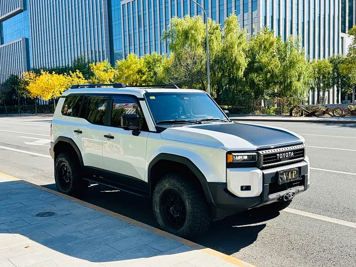 Toyota Prado 2024 2024款 2.4T 悍野WX版 6座