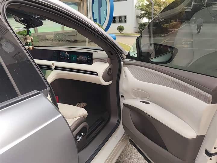 IM motors LS7 2023 2023款 90kWh Elite后驱版