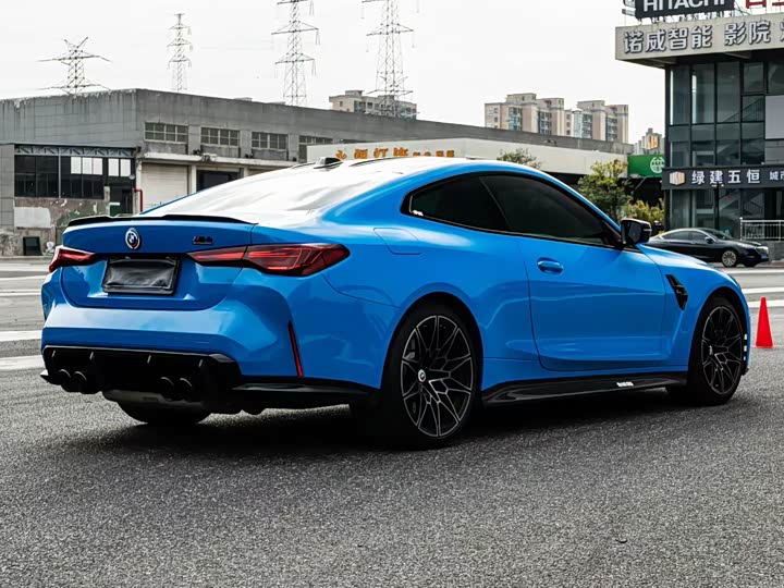 BMW M4 2024 2024款 M4双门轿跑车 雷霆版