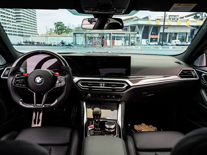 BMW M4 2024 2024款 M4双门轿跑车 雷霆版