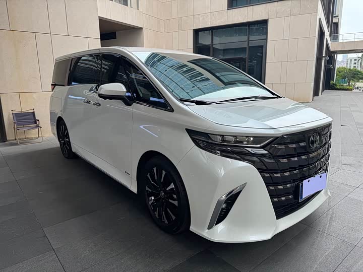 Toyota Alphard 2024 2024款 双擎 2.5L 臻享版